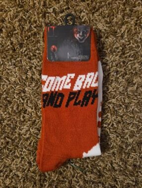 IT Pennywise Crew Socks - 'Come Back and Play'